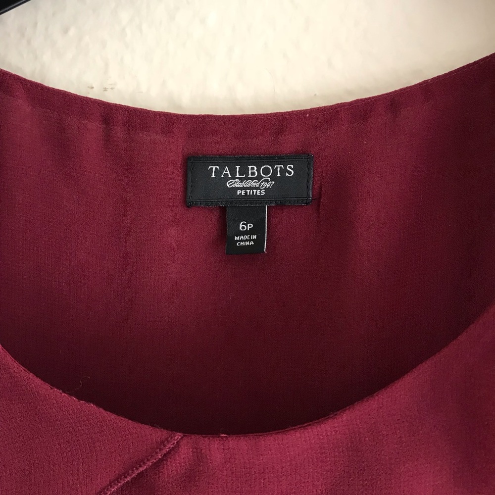 Women’s Ruffle too - Picture 3 of 7